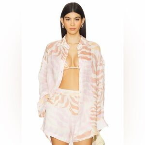Vitamin A Revolve Playa Linen Gold Coast Resortwear Beach Boyfriend Shirt Medium